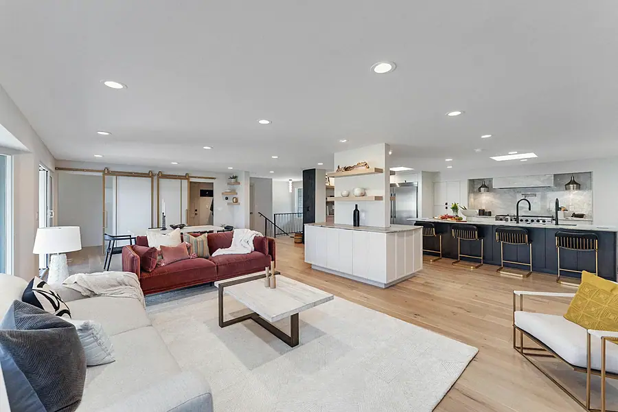 Fairway House simple shapes and functional layout